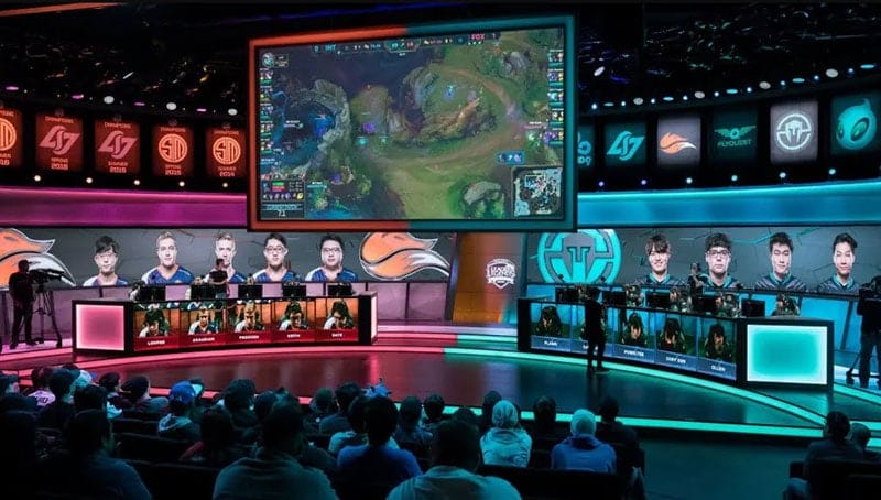 Modern esports production values