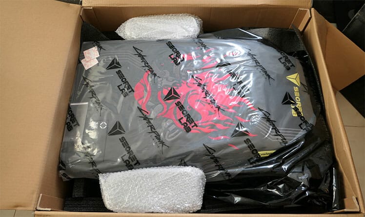 Cyberpunk chair unboxing