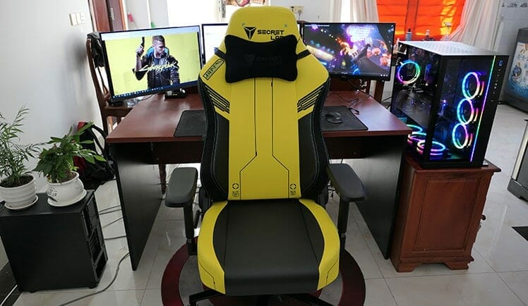 Secretlab Cyberpunk gaming chair