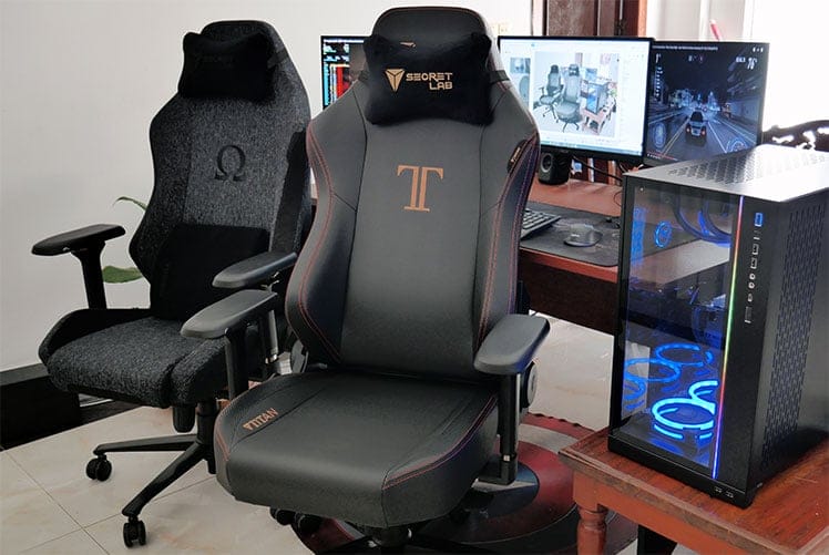 Secretlab Titan versus Omega gaming chairs