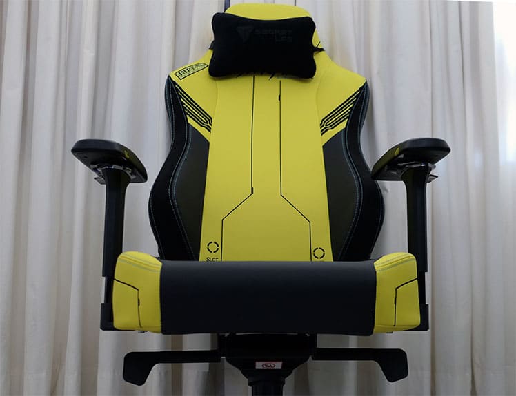 Secretlab TItan Cyberpunk gaming chair