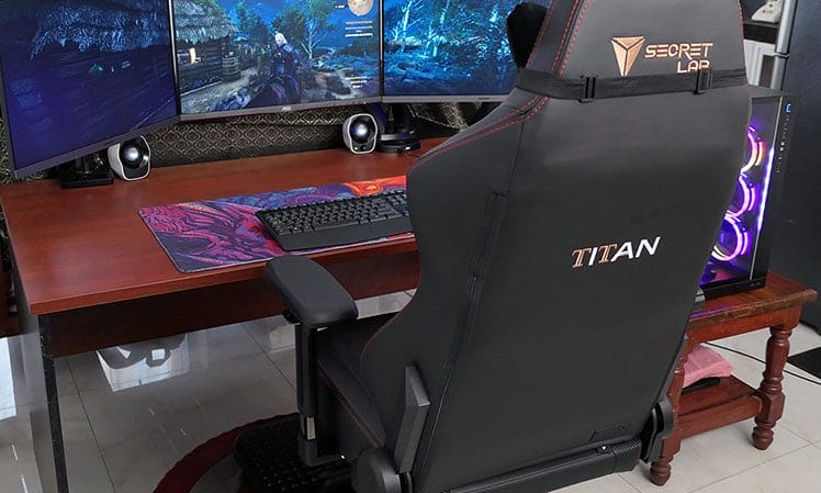 Secretlab Titan Stealth chair review