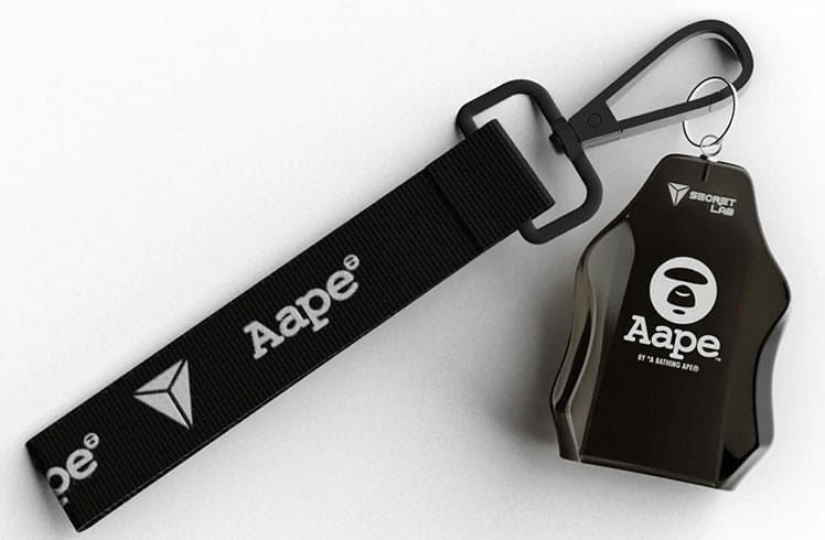 Secretlab AAPE Edition lanyard and keychain