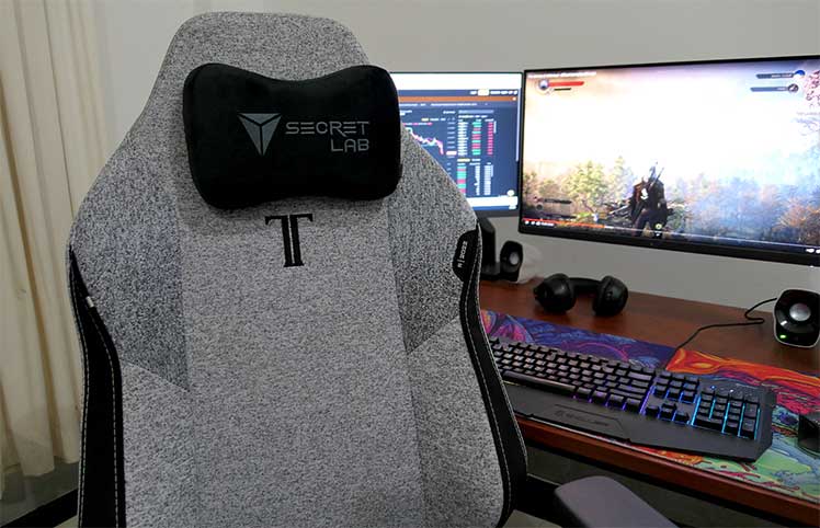 Titan 2022 Cookies and Cream Fabric Chair Review | ChairsFX