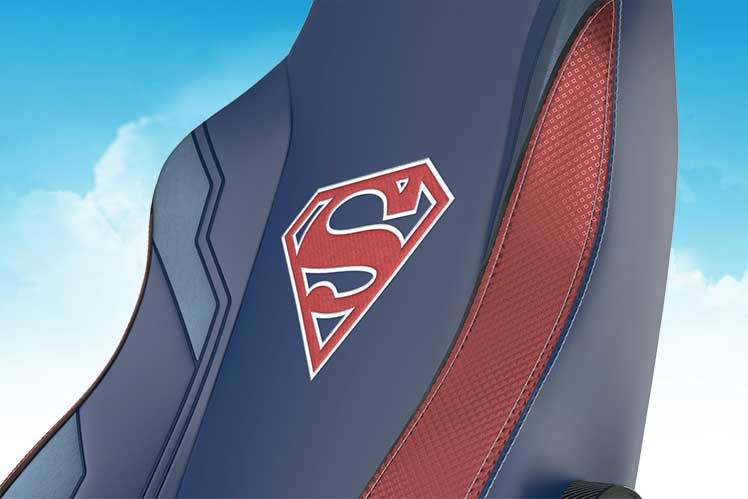 Superman gaming chair detailing