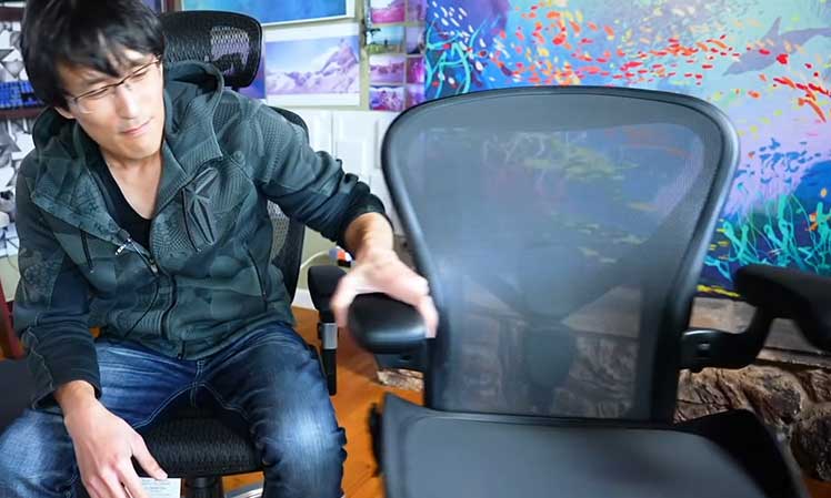 TechLead with his Herman Miller Aeron chair