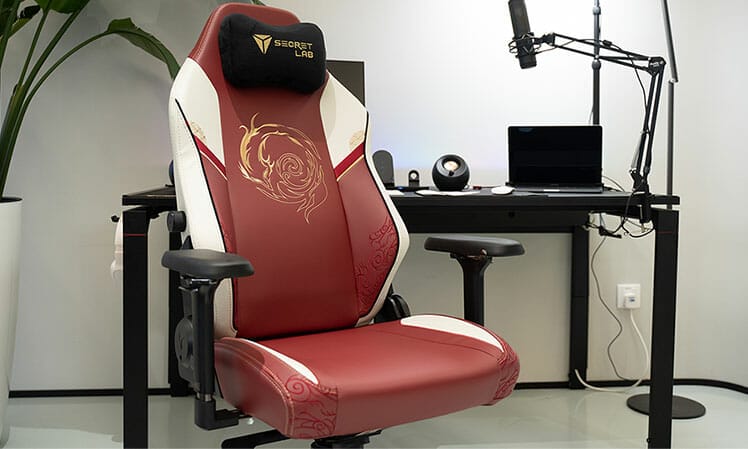 Secretlab Titan small gaming chair