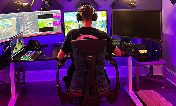 What gaming chair does Ninja use?