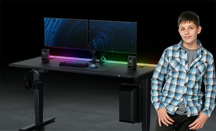 Magnus Pro Desk fit for kids