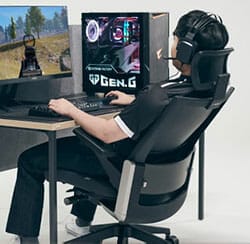 Sidiz T80 full-back gaming chair, Gen.G esports player